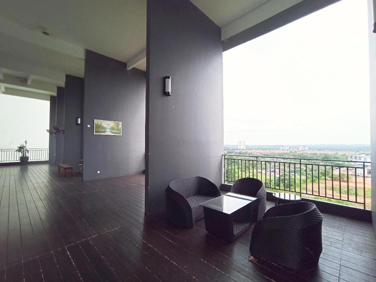 Pangsapuri D Rich X Cozy Sweethome Bukit Indah&nusa Bestari X Aeon, Tesco, Legoland *